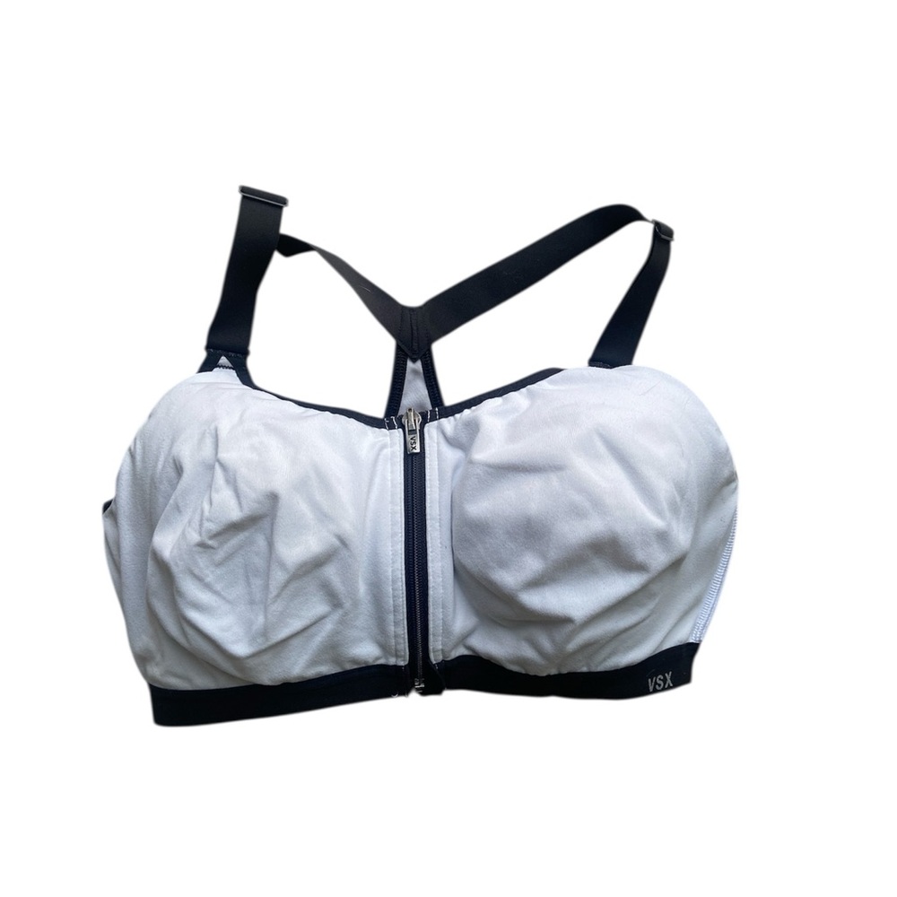 Victoria’s 
Secret VSX Front-Zip High-Support Sports Bra 36DD